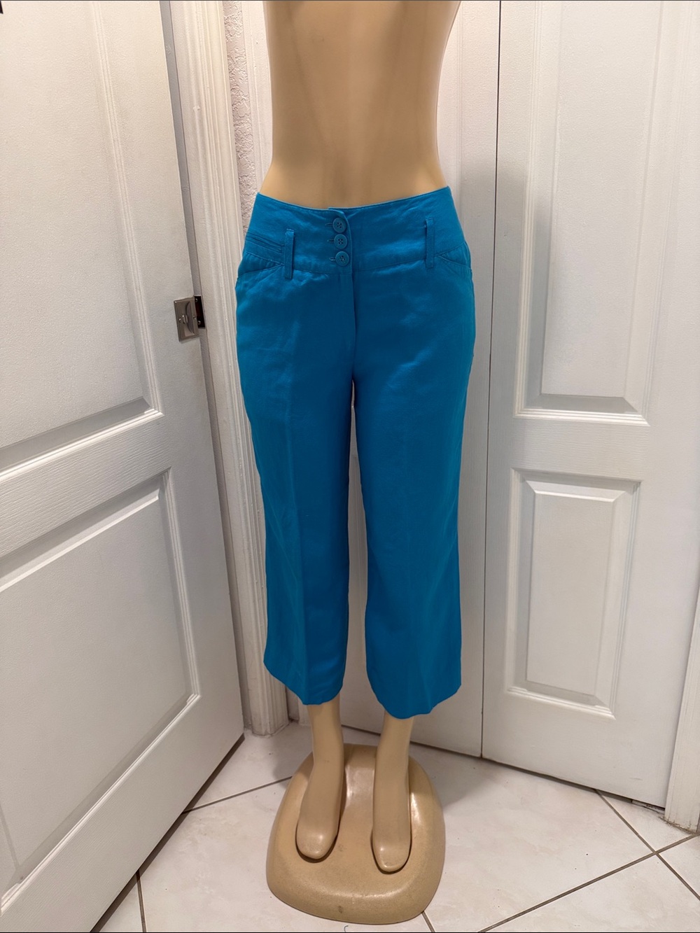 High-Rise Cropped Wide-Leg Capris in Teal